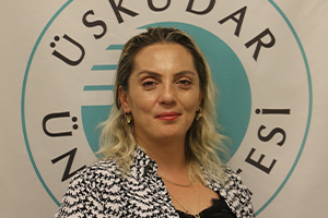 Yeliz KOYUNCU ÖZGÖKÇE, M.D.