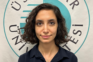 Yeşim OLĞUN KANTAŞ, MD