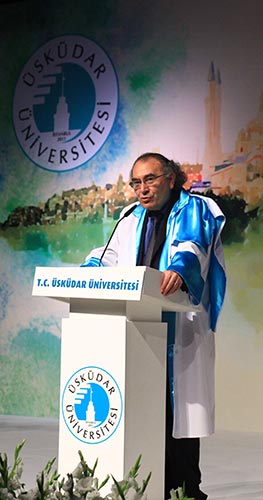 Üsküdar Üniversitesi Rektörü Prof. Dr. Nevzat Tarhan’ın 2015 yılı Mezuniyet Töreni Konuşmasıdır